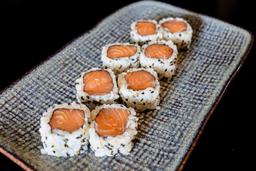 Uramaki Salmão