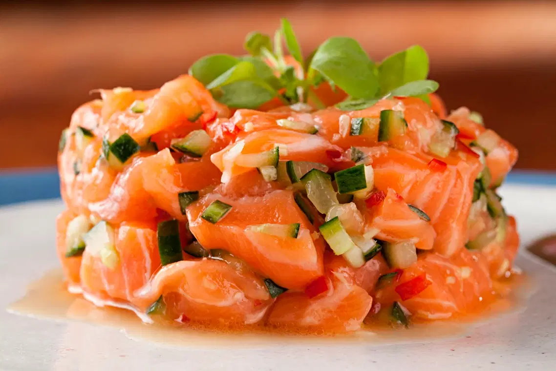 TARTAR SALMÃO