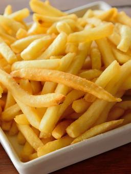 PORÇÃO DE BATATA FRITA