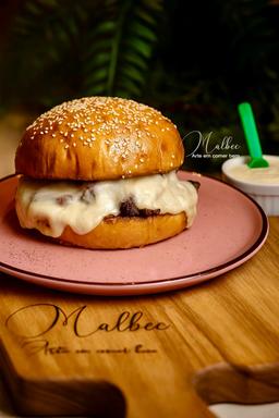 BURGUER FILÉZINHO 3 QUEIJOS