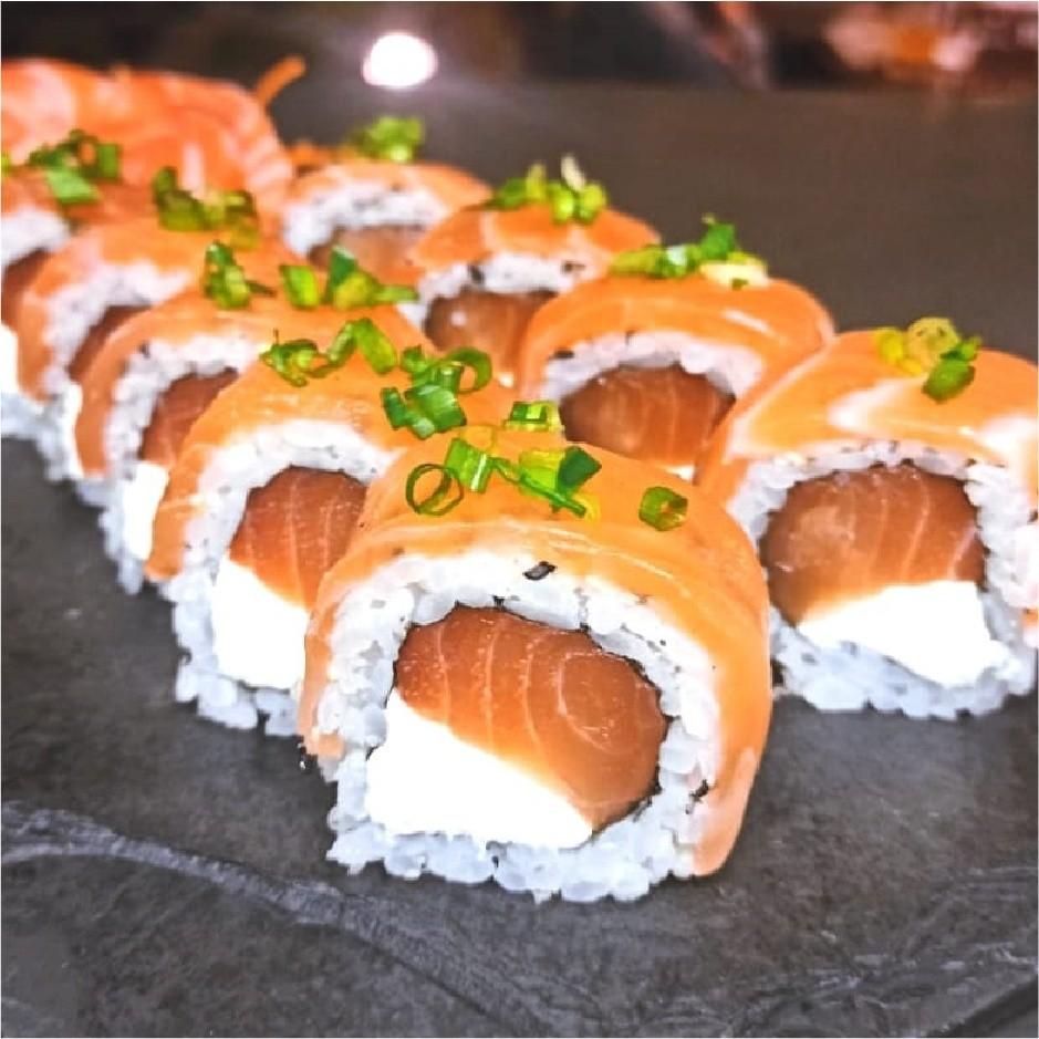 URAMAKI ESPECIAL (04 un)